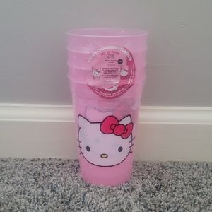 Hello Kitty Changing Color Cups